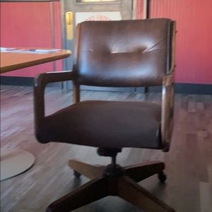 Meet your Posher, Bryan